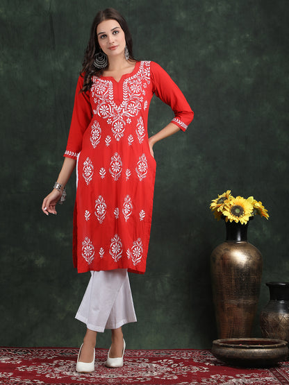 LABEL PREESHA Redvkurti hand embroidery