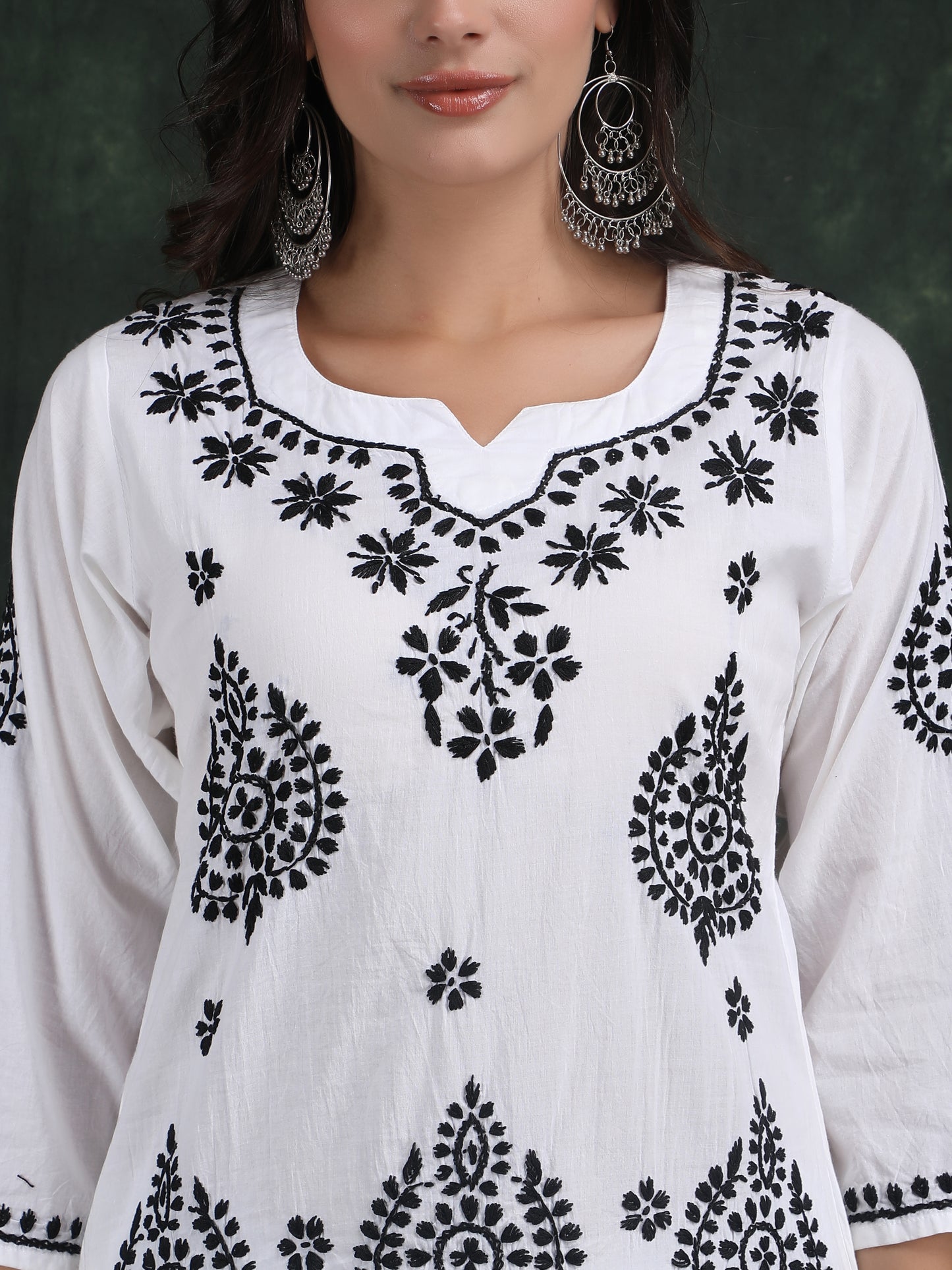 Label Preesha Chikankari kurti